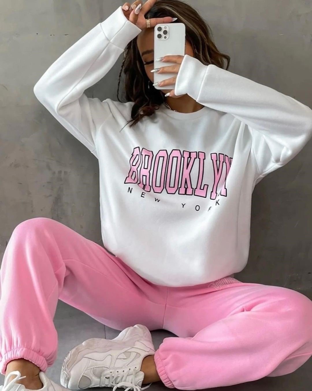 Kadın Bisiklet Yaka Brooklyn Baskılı üç Iplik Kumaş Sweat