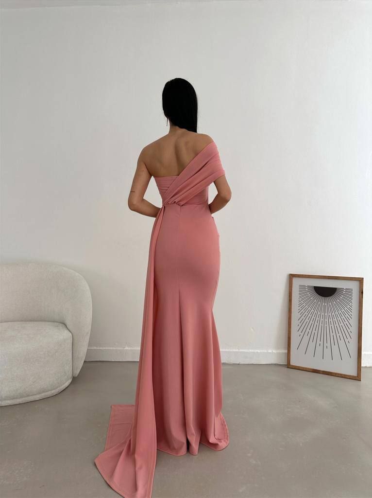 Trendusfashion Krep Kumaş Tek Omuz Asimetrik Kesim Abiye Elbise